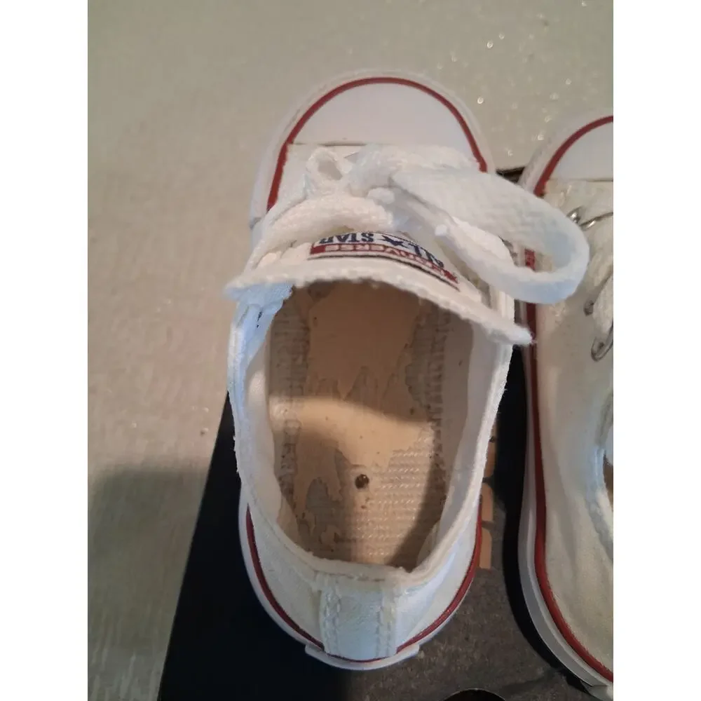 Converse title chuck